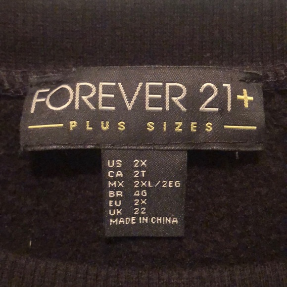 Sweatshirt - Picture 2 of 3